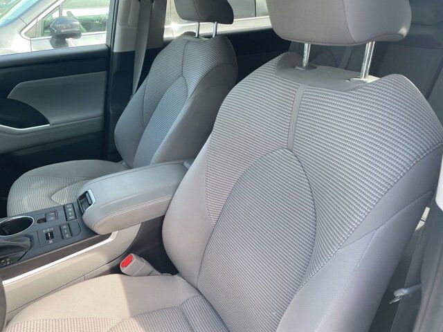 2022 Toyota Highlander LE North Attleboro MA