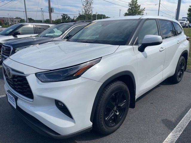 2022 Toyota Highlander LE North Attleboro MA