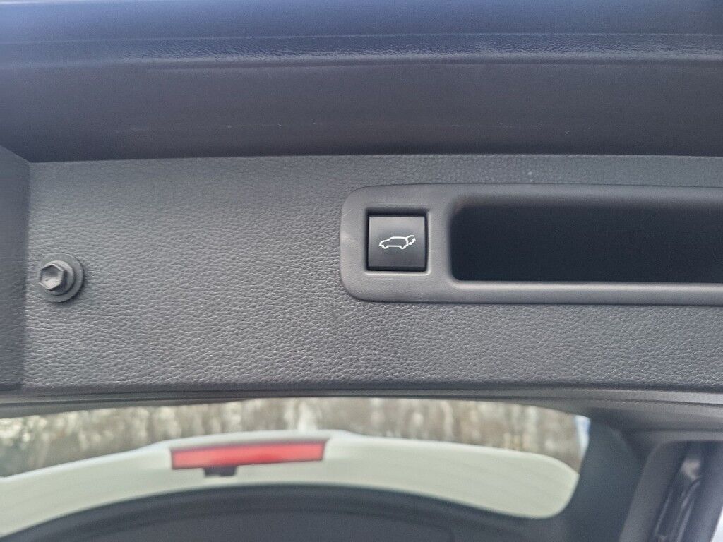 2022 Toyota Highlander LE Owego NY