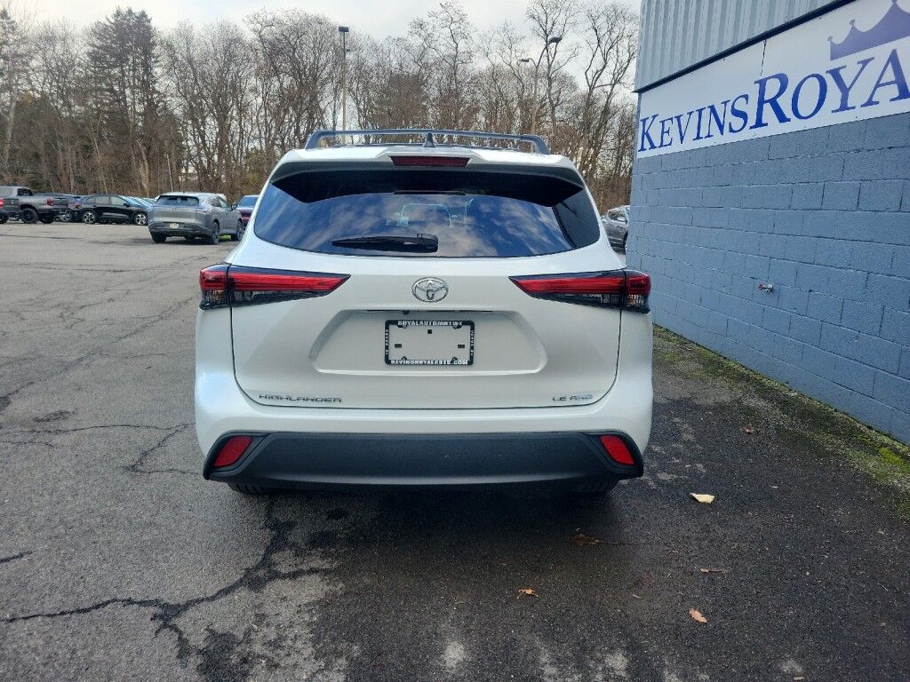 2022 Toyota Highlander LE Owego NY