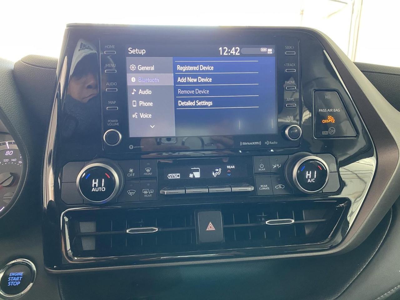 2022 Toyota Highlander LE Richmond Hill NY