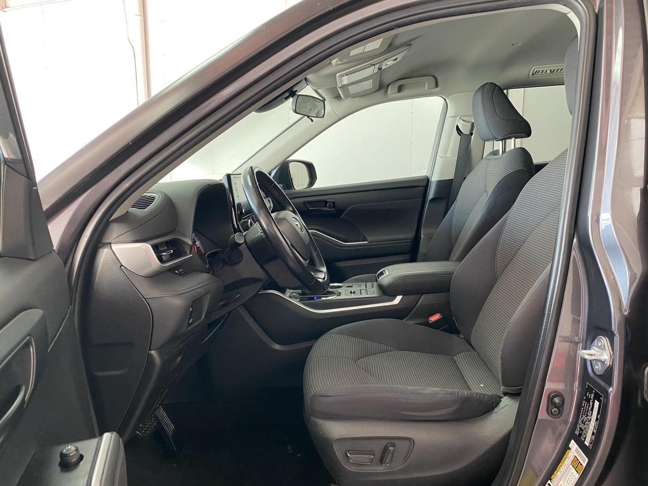 2022 Toyota Highlander LE Richmond Hill NY