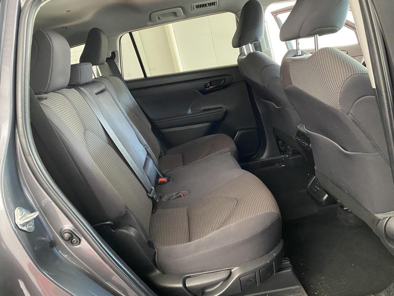 2022 Toyota Highlander LE Richmond Hill NY