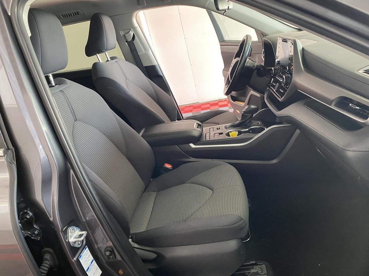 2022 Toyota Highlander LE Richmond Hill NY