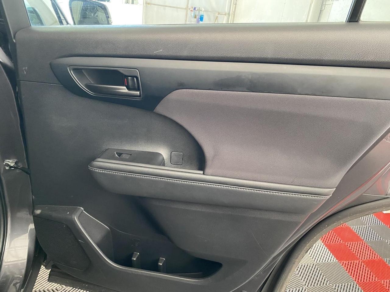 2022 Toyota Highlander LE Richmond Hill NY