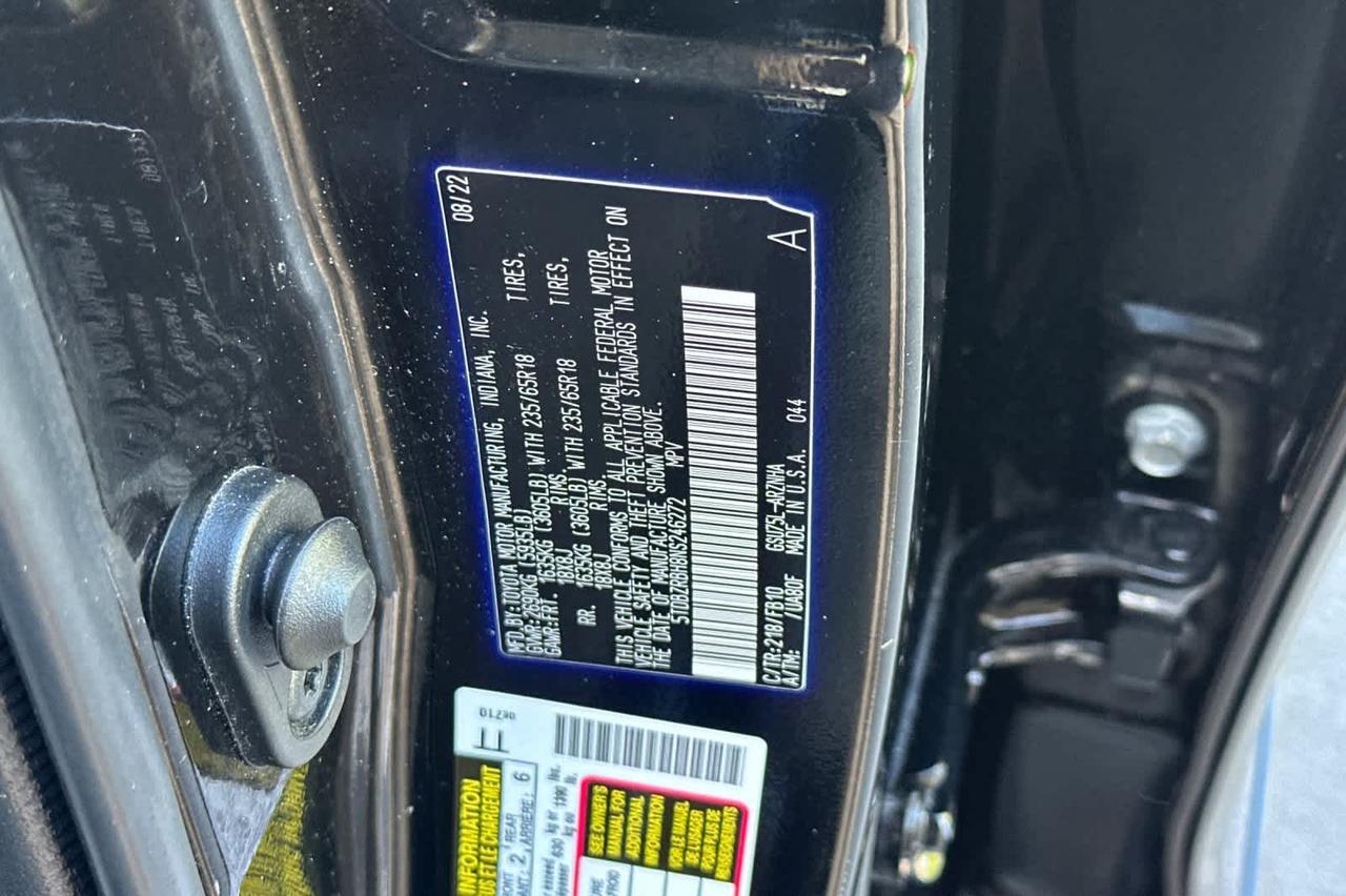 2022 Toyota Highlander LE Roseville CA