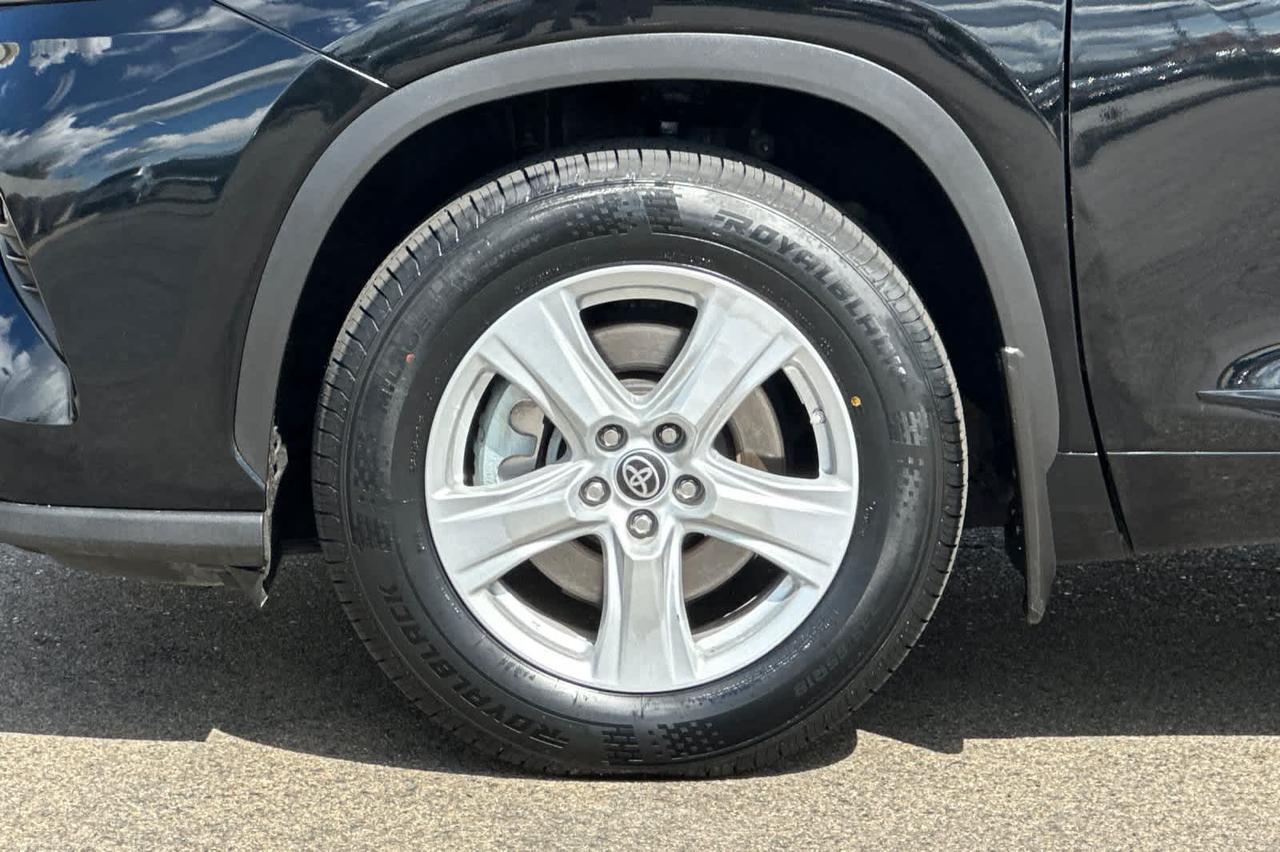 2022 Toyota Highlander LE Roseville CA
