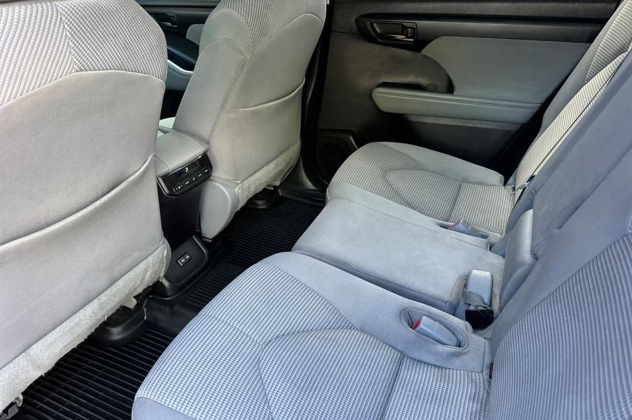 2022 Toyota Highlander LE Roseville CA