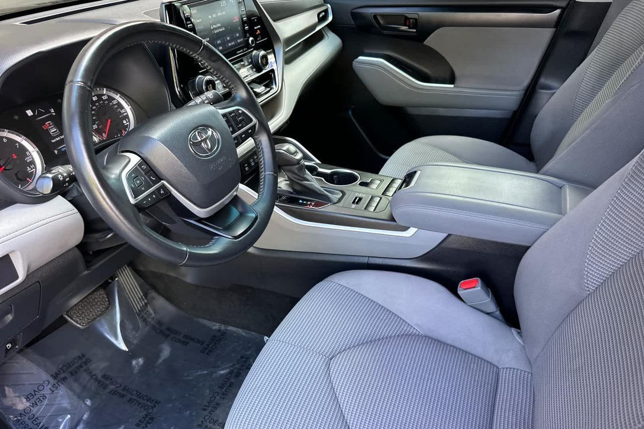 2022 Toyota Highlander LE Roseville CA