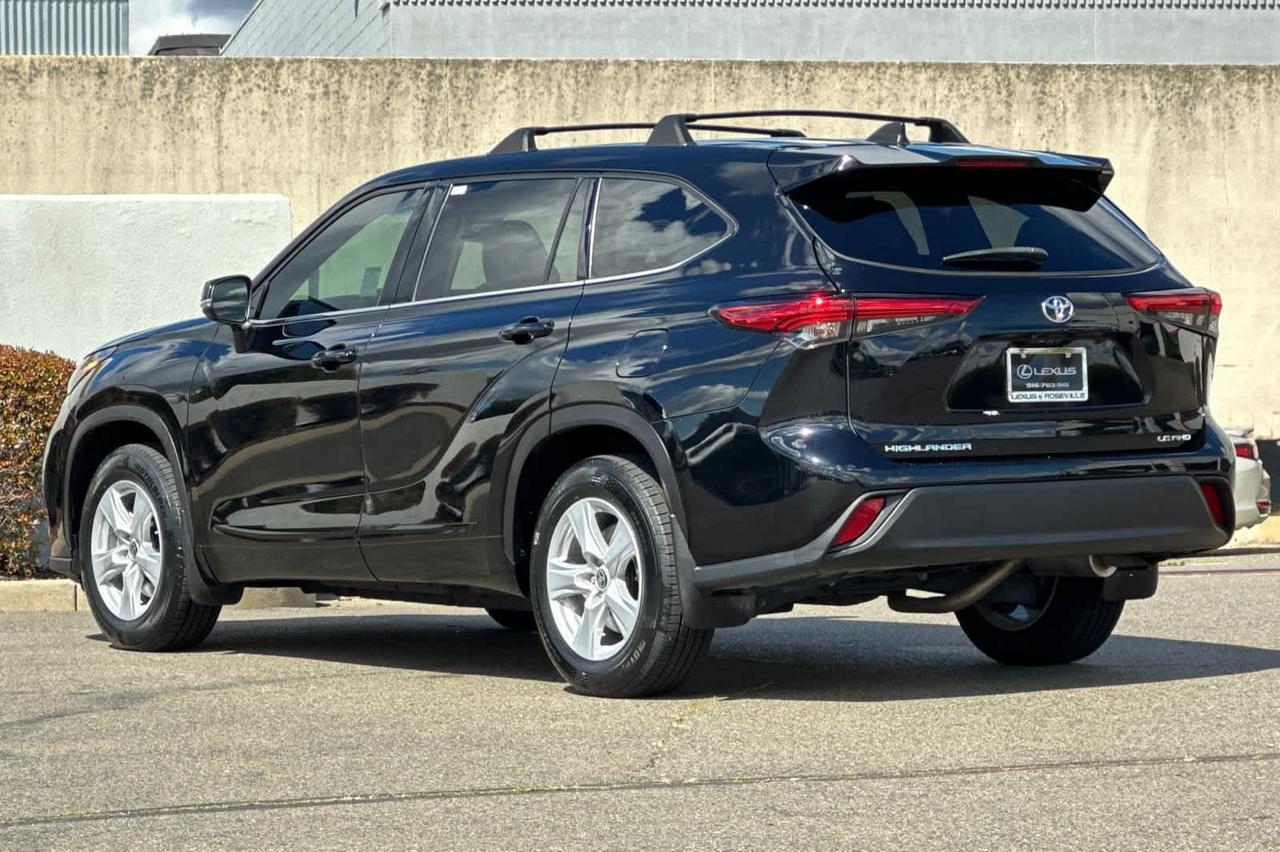 2022 Toyota Highlander LE Roseville CA