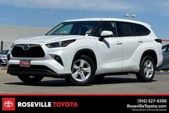 2022_Toyota_Highlander_LE_ Roseville CA