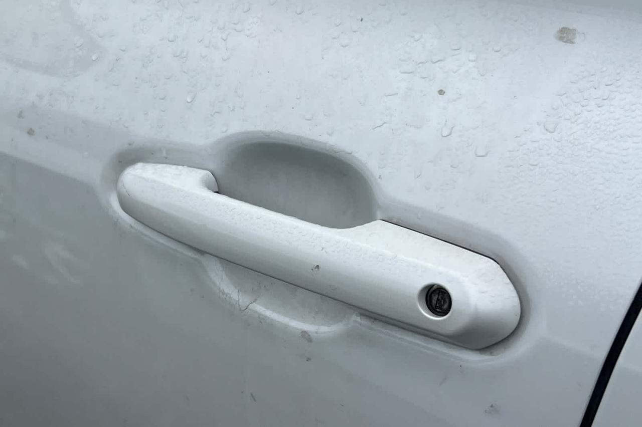 2022 Toyota Highlander LE Roseville CA