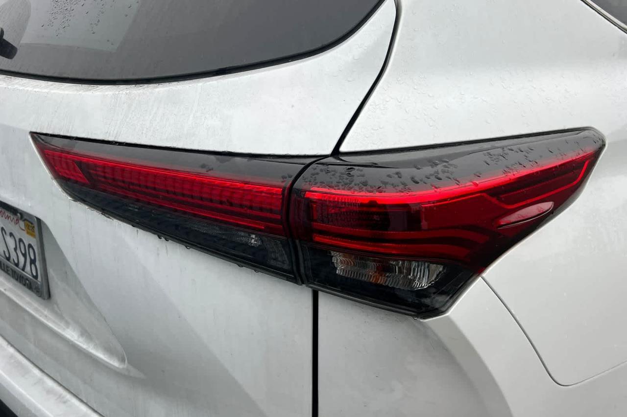 2022 Toyota Highlander LE Roseville CA