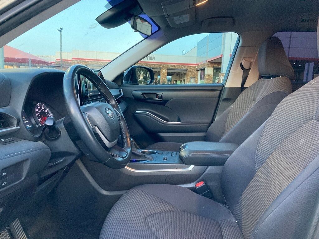 2022 Toyota Highlander LE San Antonio TX