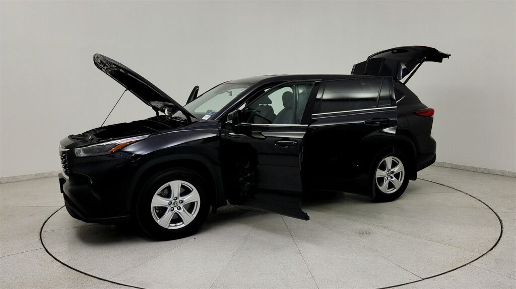 2022 Toyota Highlander LE Laurel MD