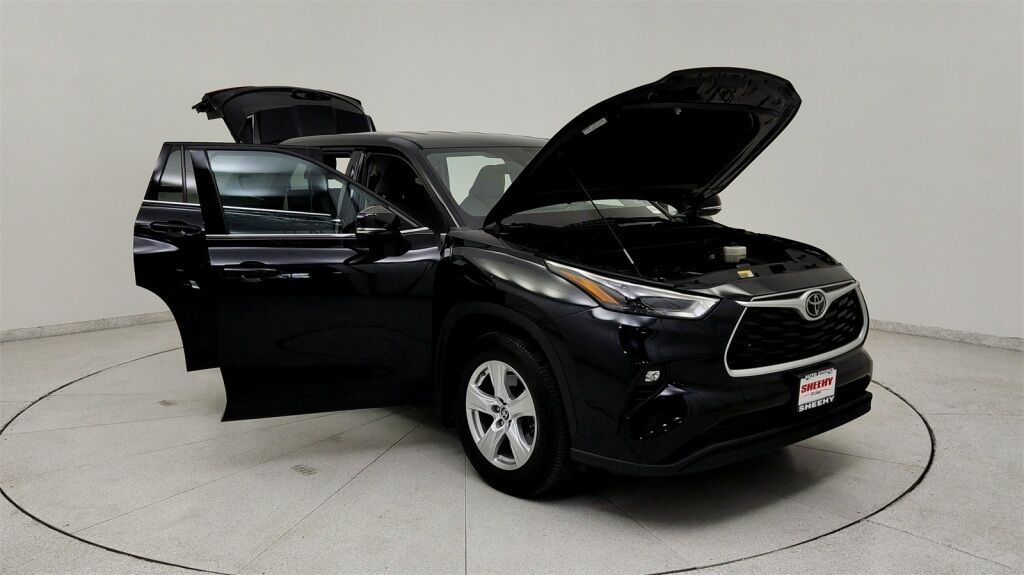 2022 Toyota Highlander LE Laurel MD