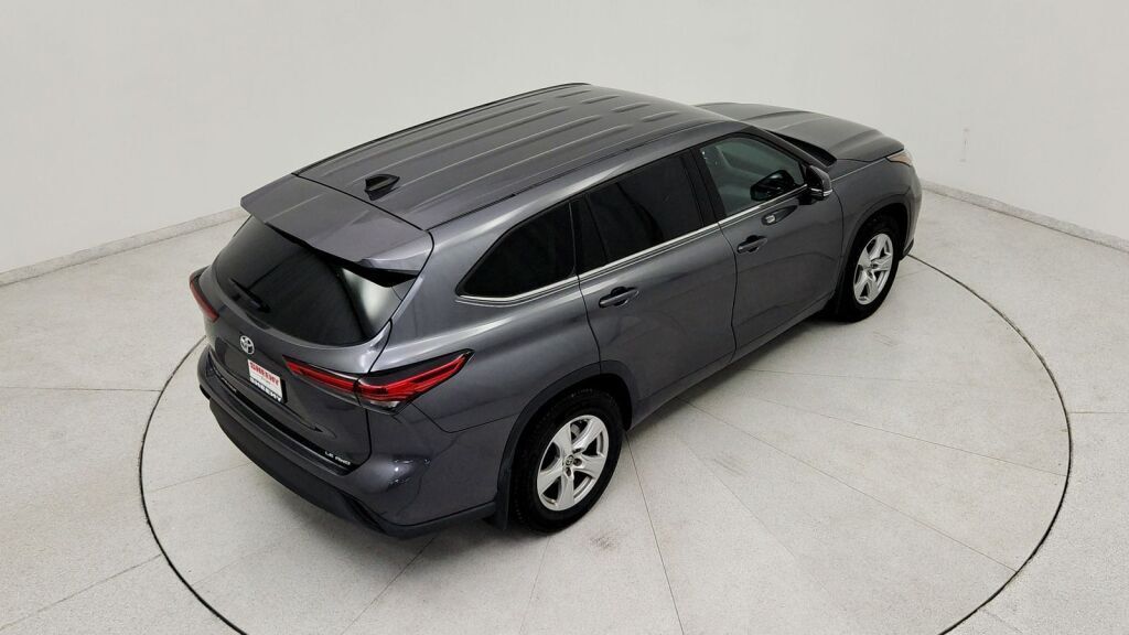 2022 Toyota Highlander LE Laurel MD