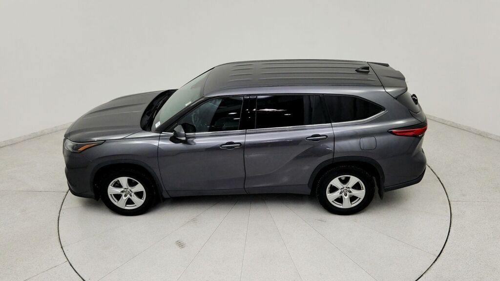 2022 Toyota Highlander LE Laurel MD