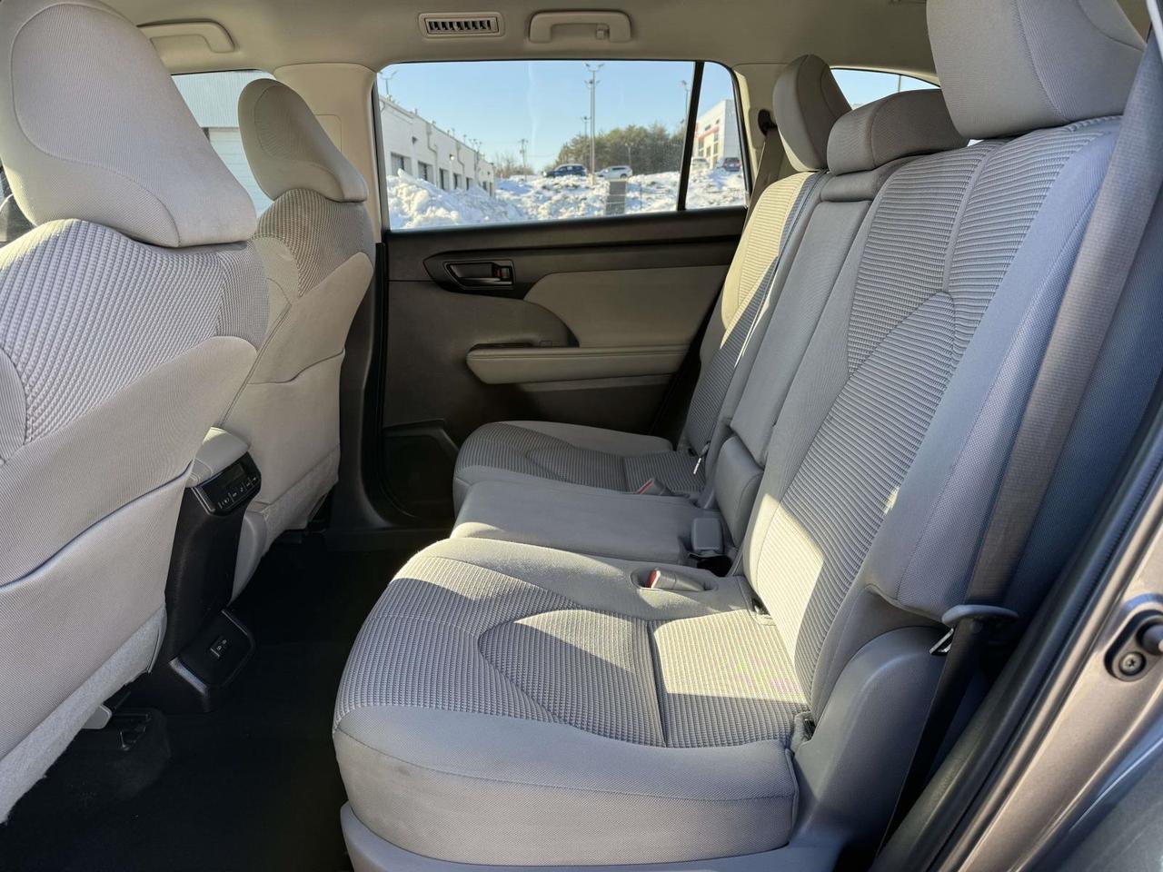 2022 Toyota Highlander LE Fredericksburg VA