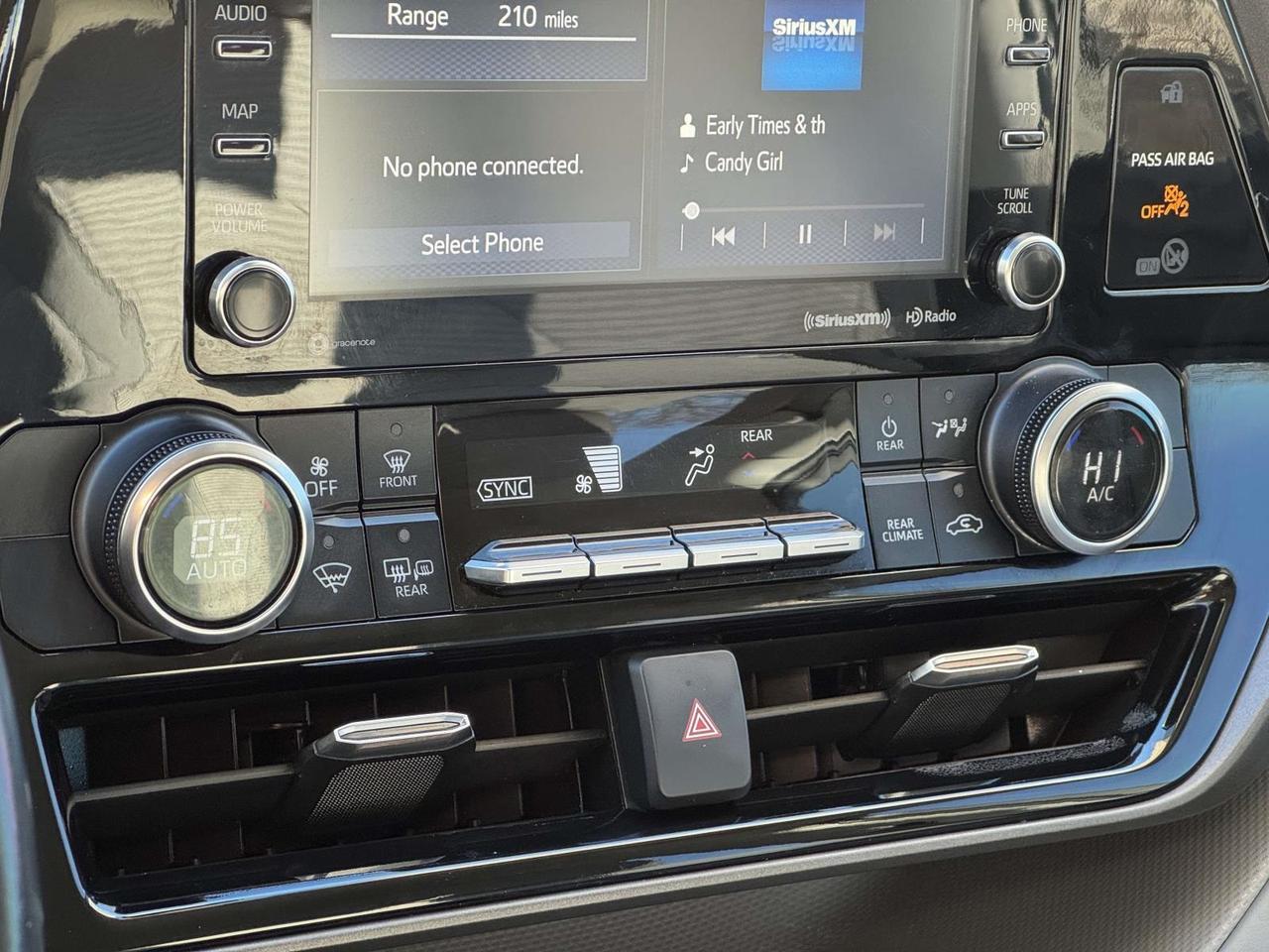 2022 Toyota Highlander LE Fredericksburg VA