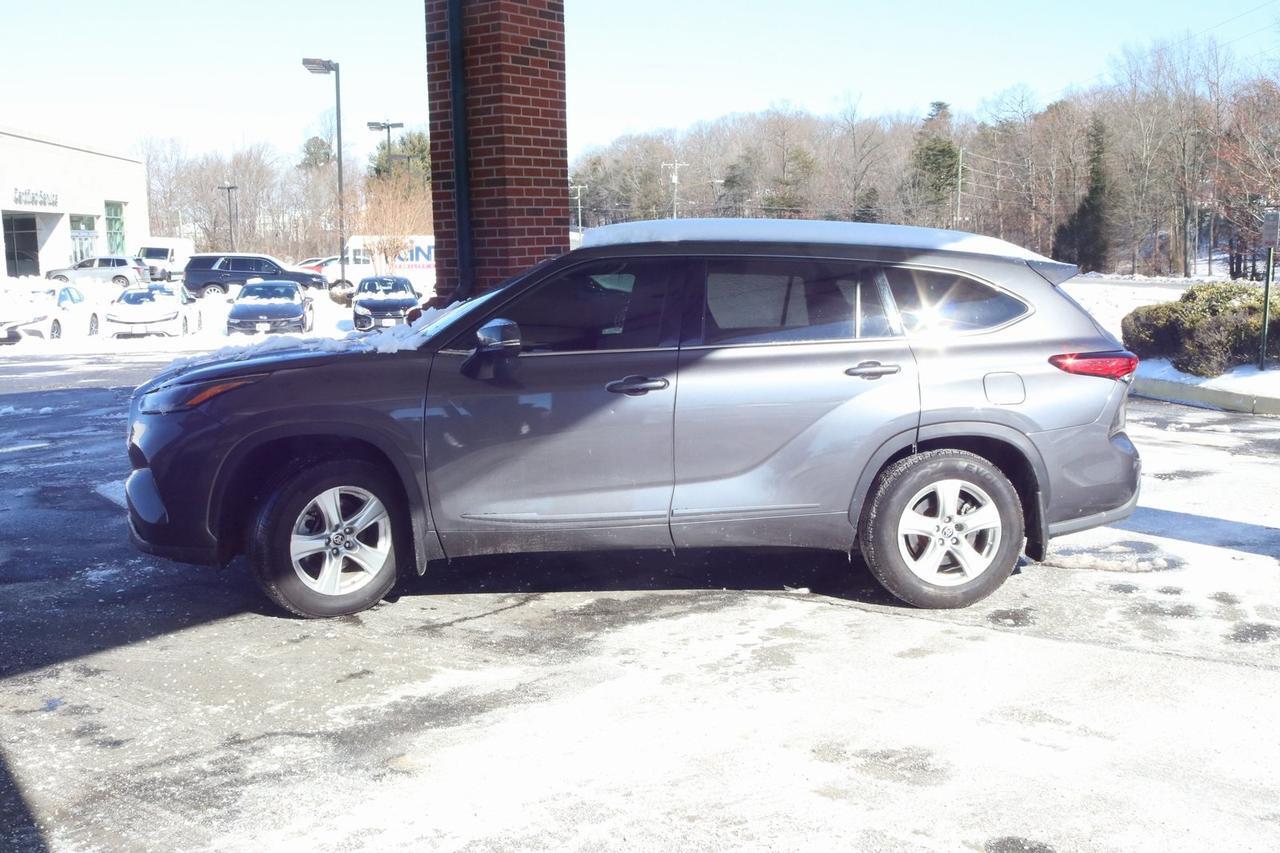 2022 Toyota Highlander LE Fredericksburg VA