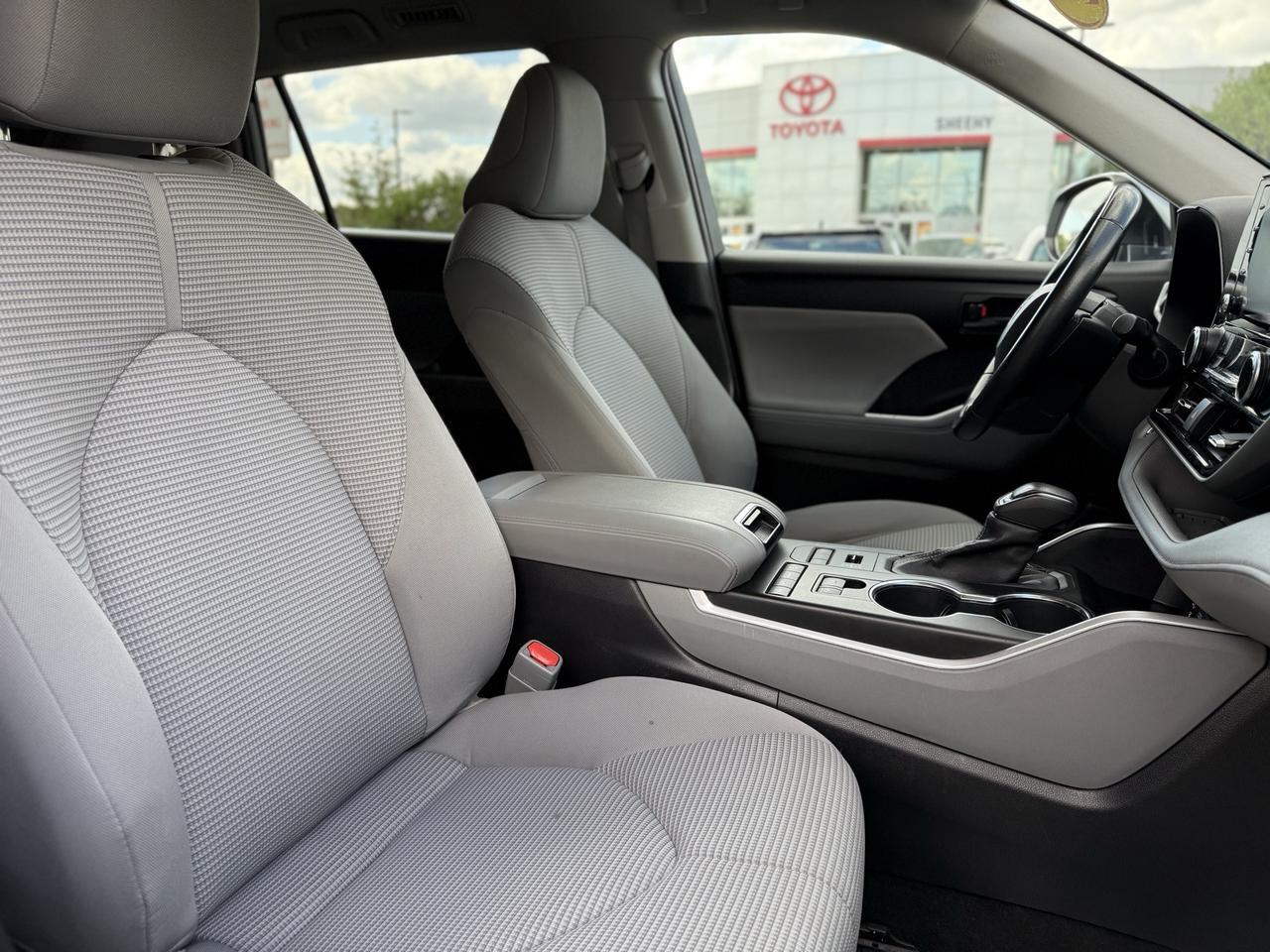 2022 Toyota Highlander LE Stafford VA