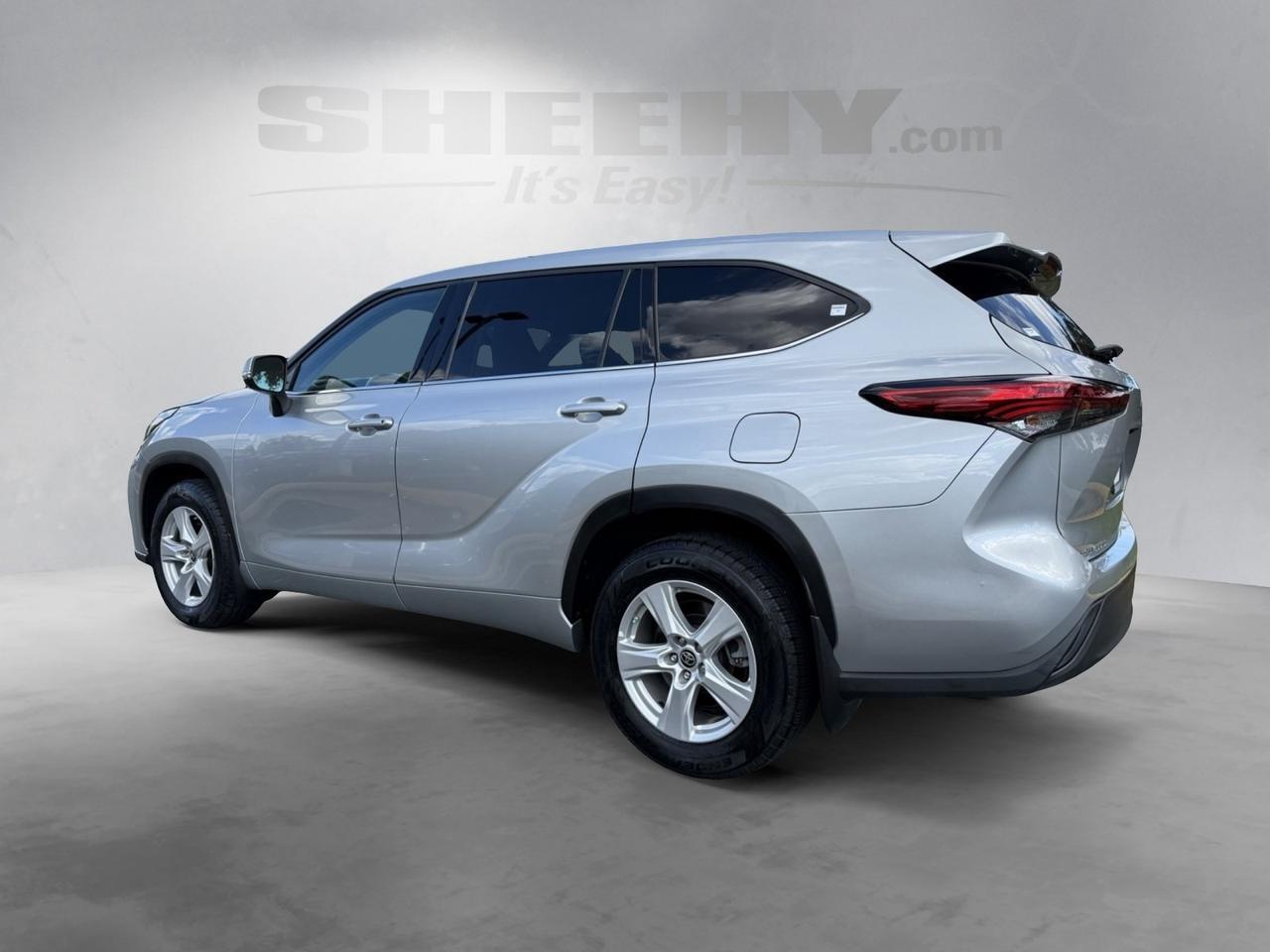 2022 Toyota Highlander LE Stafford VA