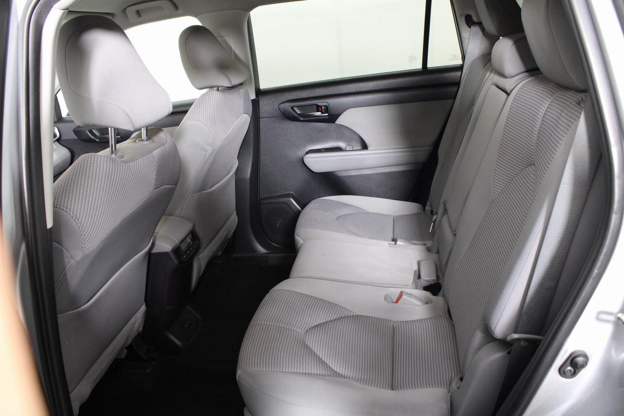 2022 Toyota Highlander LE Stafford VA