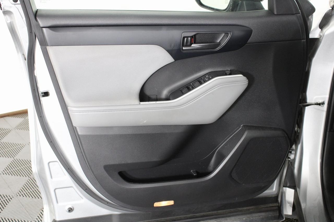 2022 Toyota Highlander LE Stafford VA