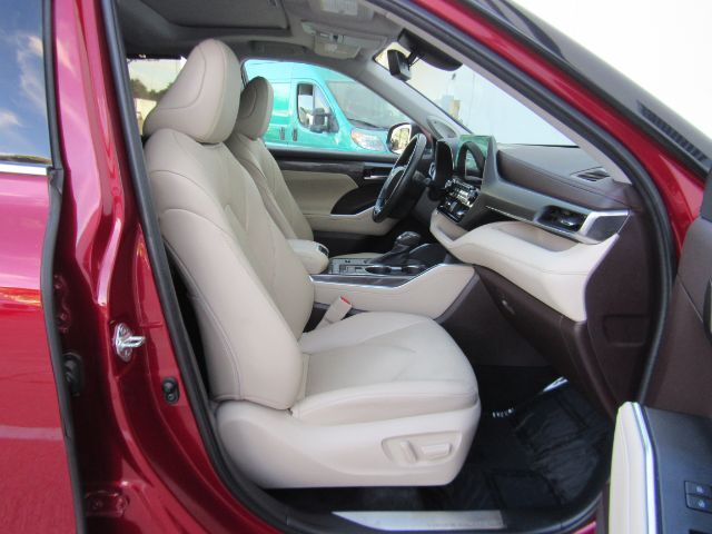 2022 Toyota Highlander Limited Plano TX