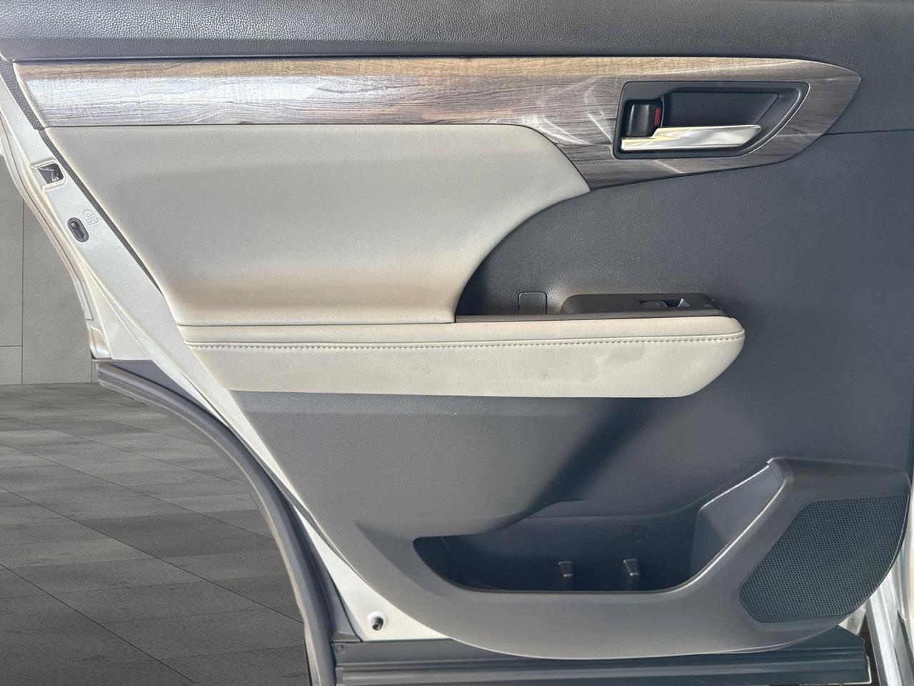 2022 Toyota Highlander Limited San Antonio TX