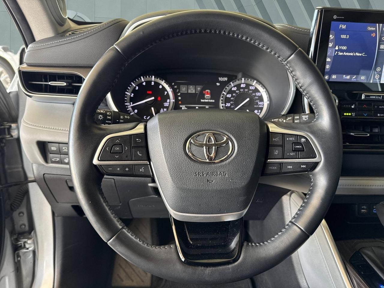 2022 Toyota Highlander Limited San Antonio TX