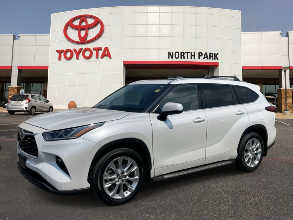2022 Toyota Highlander Limited