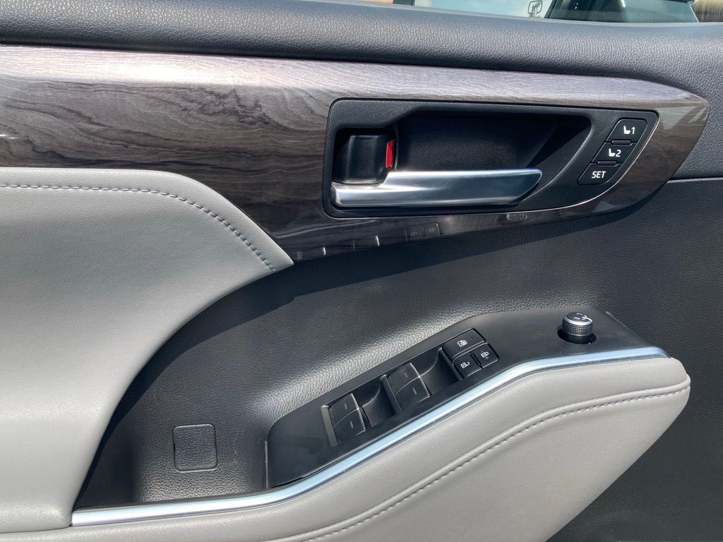 2022 Toyota Highlander Limited San Antonio TX