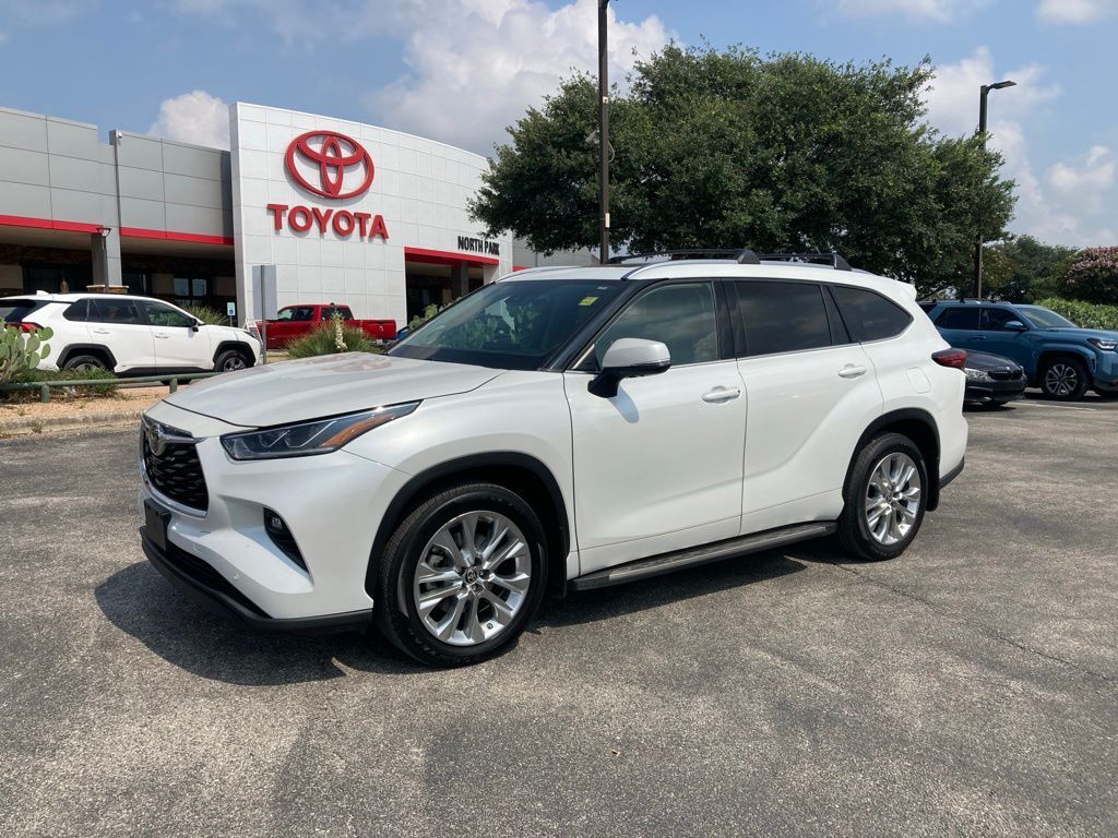 2022 Toyota Highlander