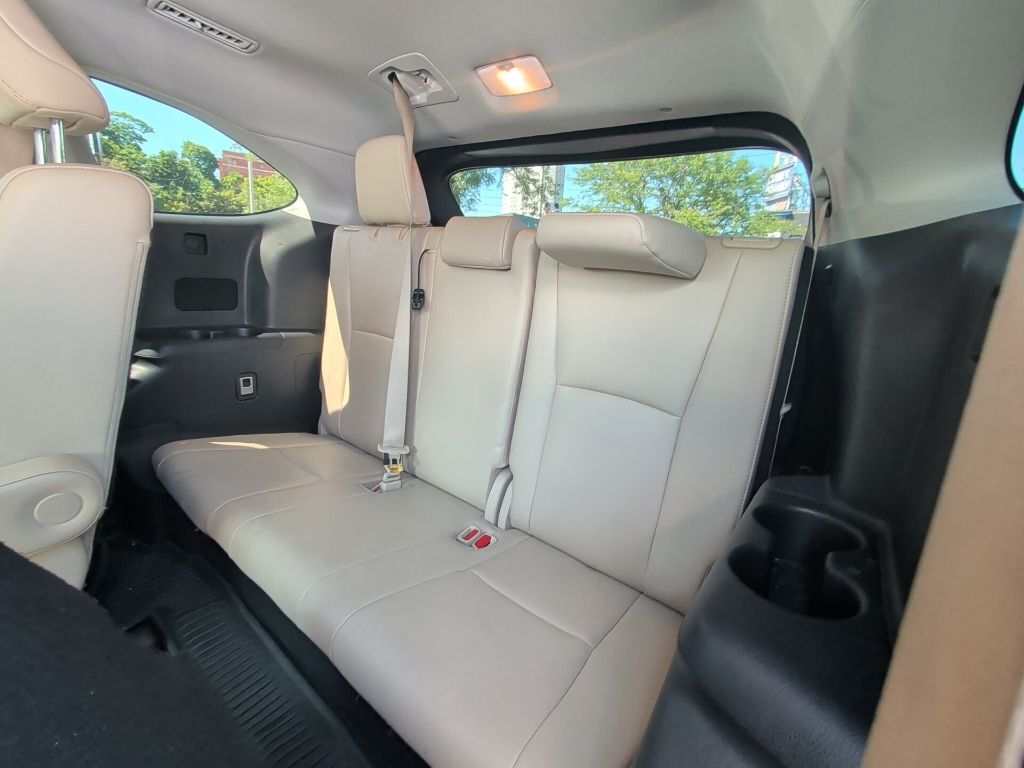 2022 Toyota Highlander Limited Worcester MA