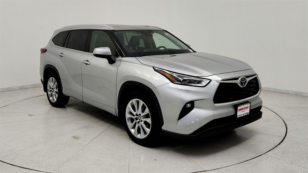 2022 Toyota Highlander Limited