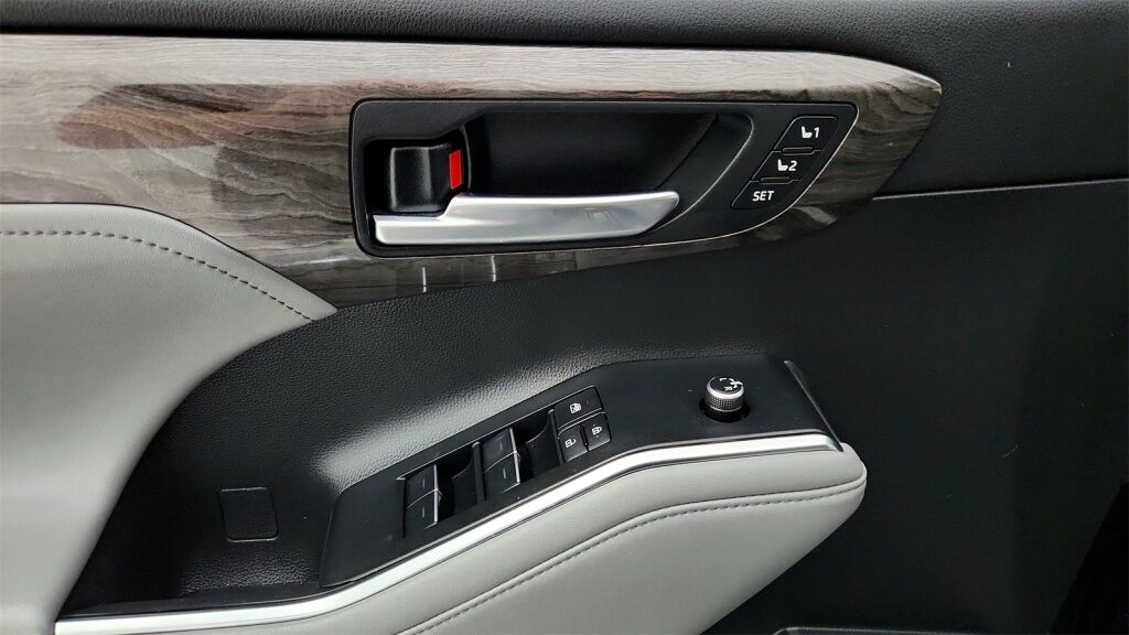 2022 Toyota Highlander Limited Laurel MD