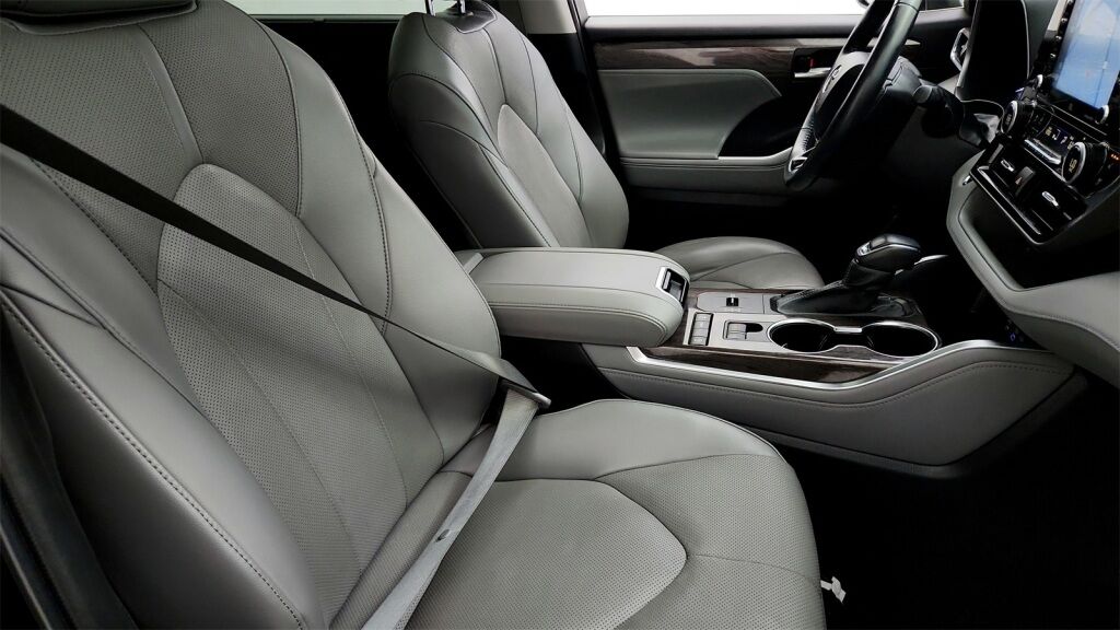 2022 Toyota Highlander Limited Laurel MD