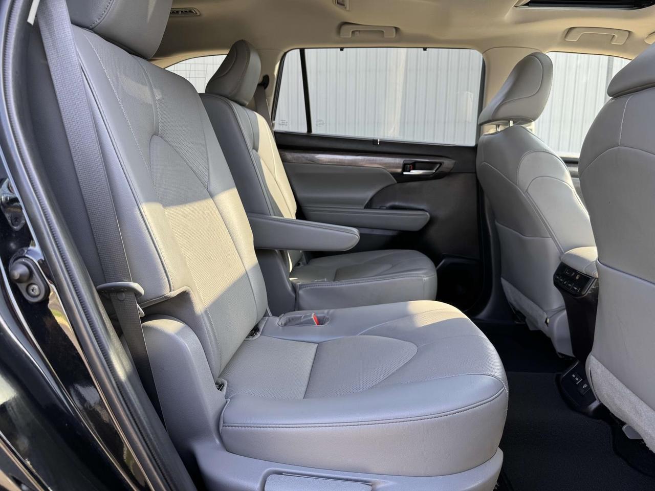 2022 Toyota Highlander Limited Fredericksburg VA