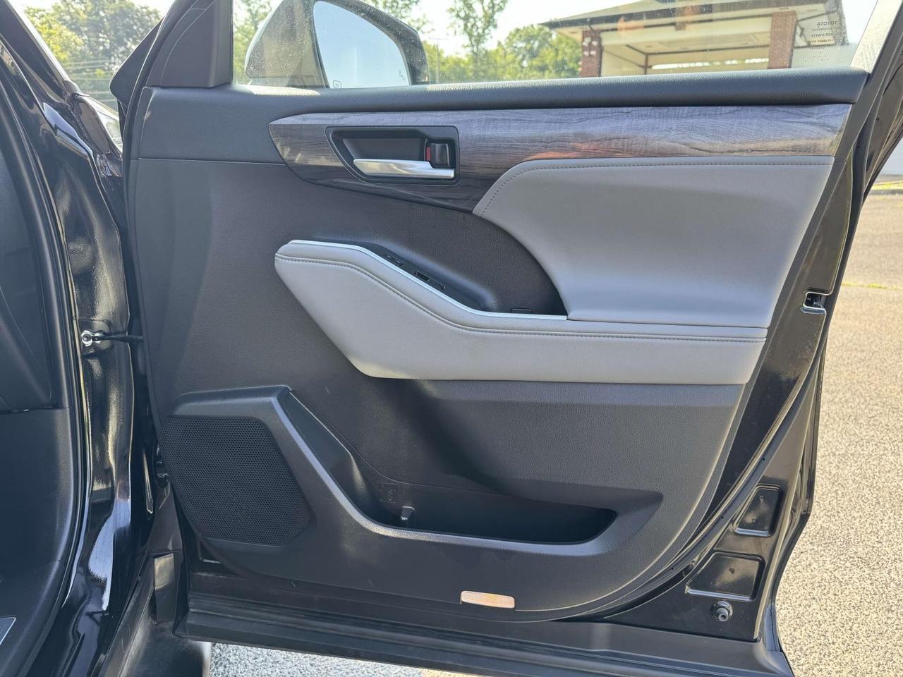 2022 Toyota Highlander Limited Fredericksburg VA