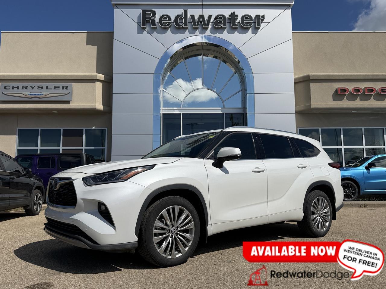2022 Toyota Highlander Platinum AWD | Low KMs | V6 | Leather | Pano Moonroof | Touchscreen | JBL Audio | Power Liftgate