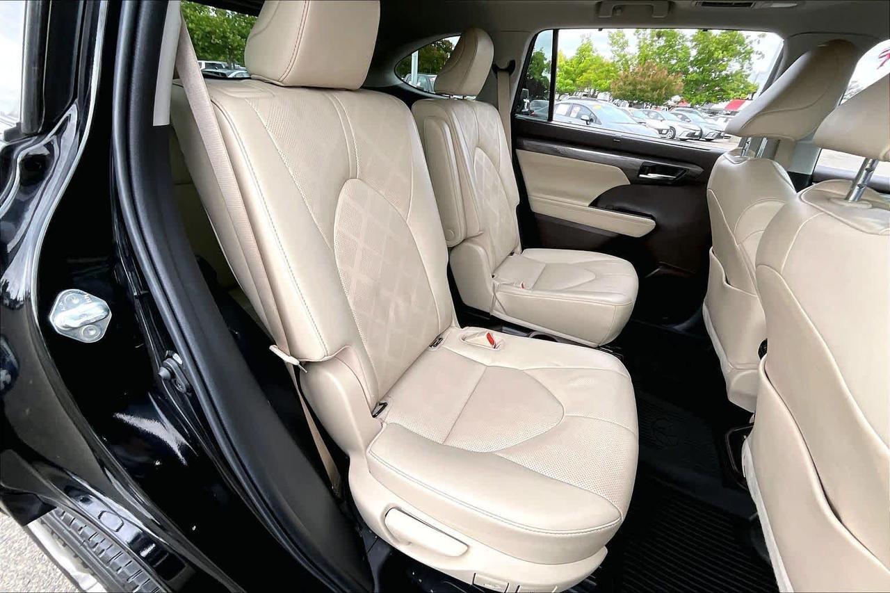 2022 Toyota Highlander Platinum Folsom CA