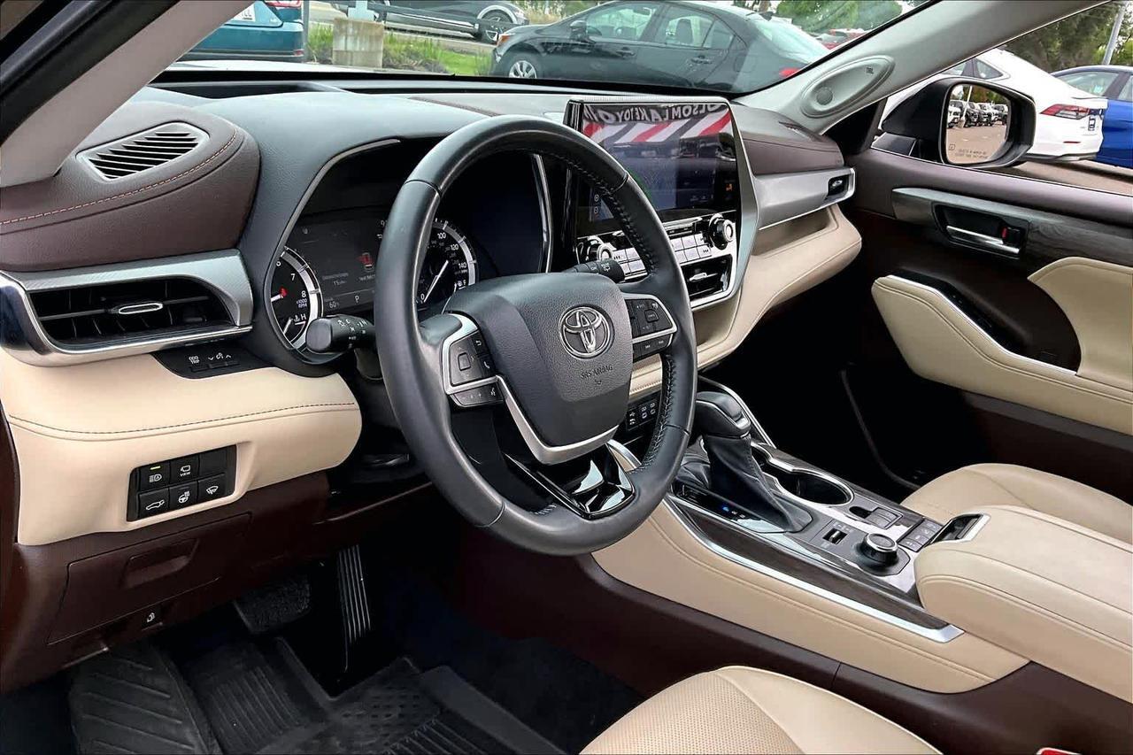 2022 Toyota Highlander Platinum Folsom CA