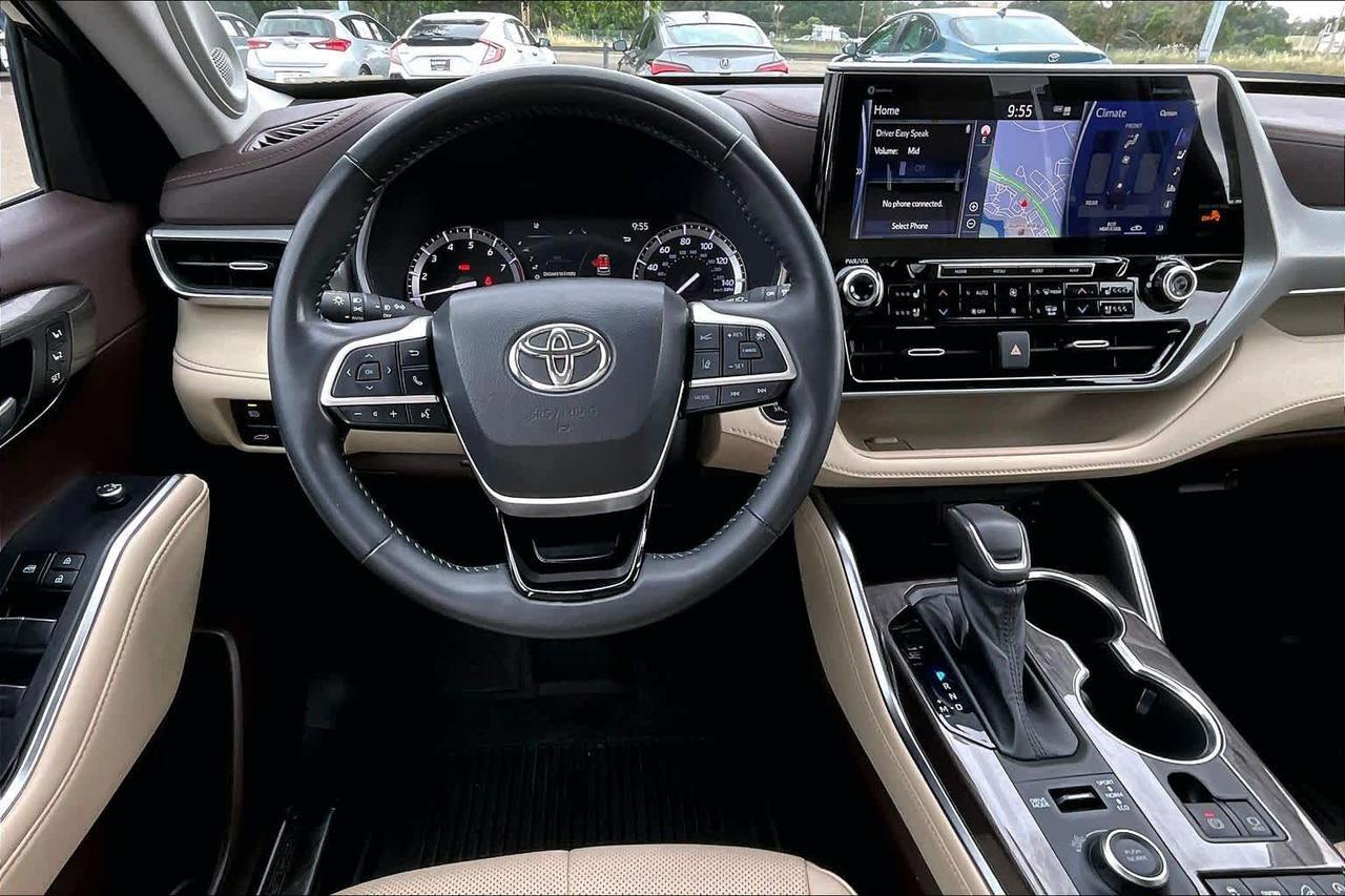 2022 Toyota Highlander Platinum Folsom CA