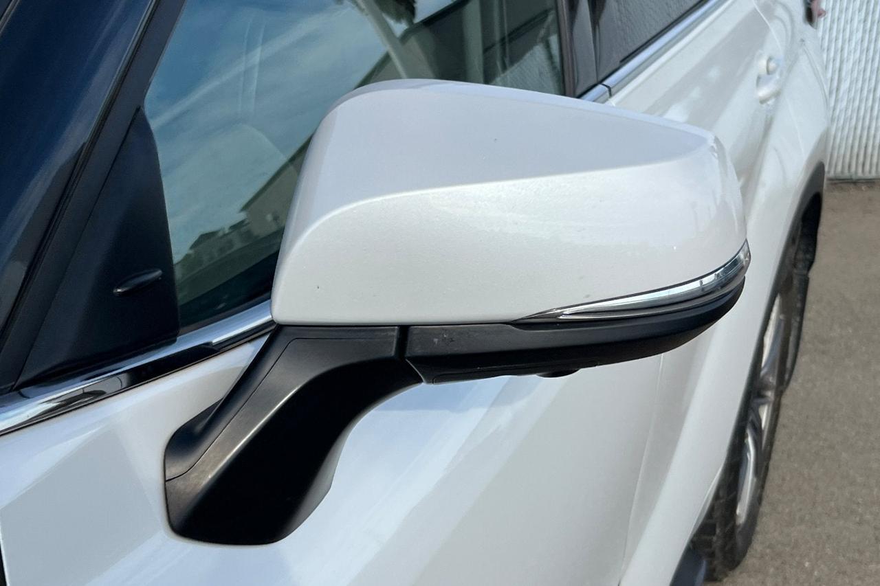 2022 Toyota Highlander Platinum Roseville CA