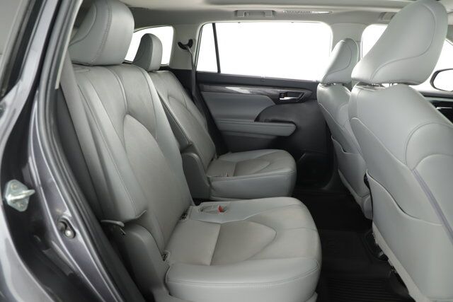 2022 Toyota Highlander Platinum New Braunfels TX