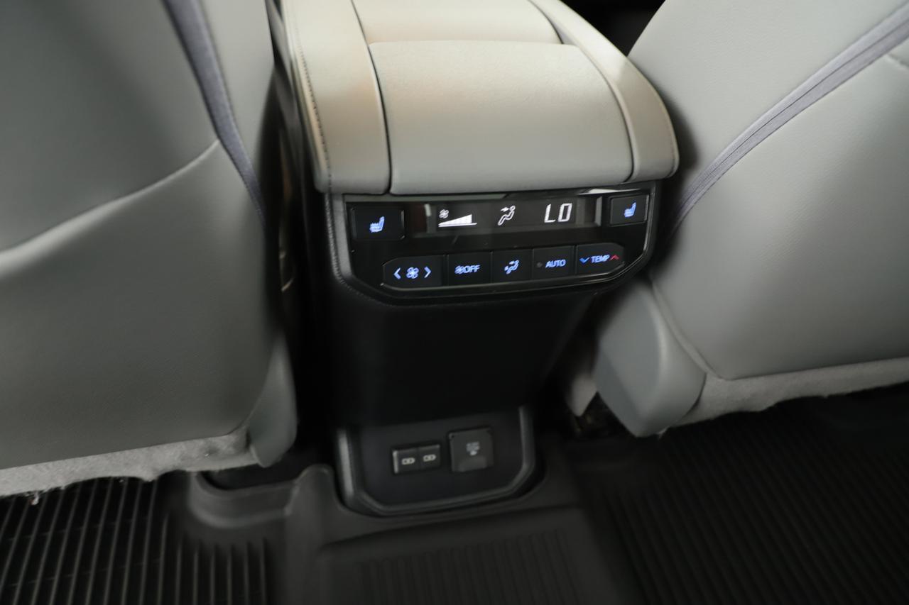 2022 Toyota Highlander Platinum New Braunfels TX