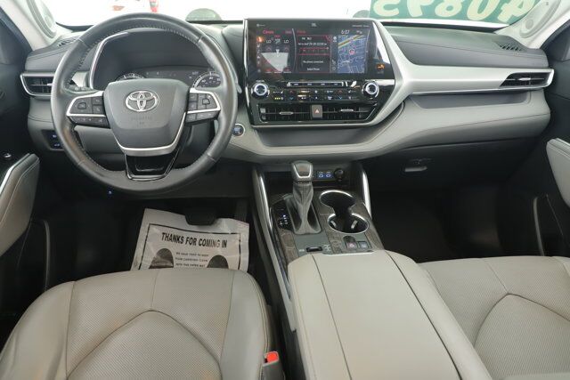 2022 Toyota Highlander Platinum New Braunfels TX