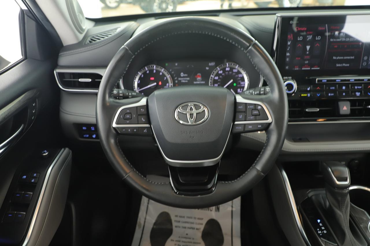 2022 Toyota Highlander Platinum New Braunfels TX